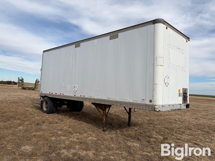 1989-strick-trailer-image-3