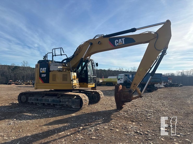 2020-caterpillar-325flcr-image-3