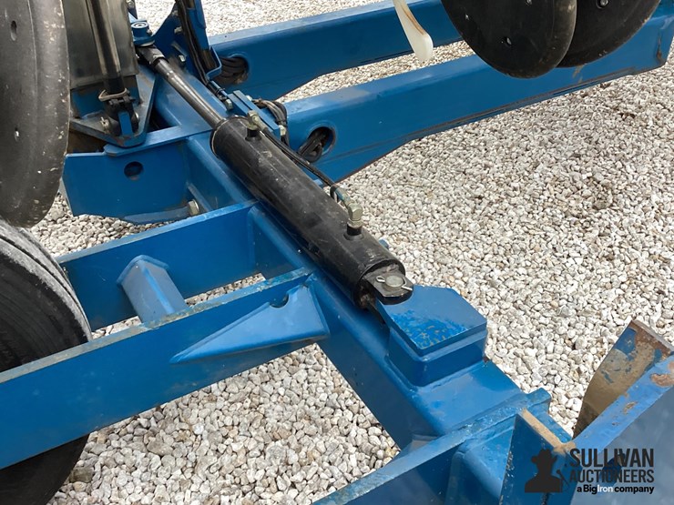 2004-kinze-3600-image-14