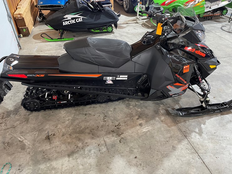 #3799-•-2015-ski-doo-800r-renegade-x-snowmobile-image-5