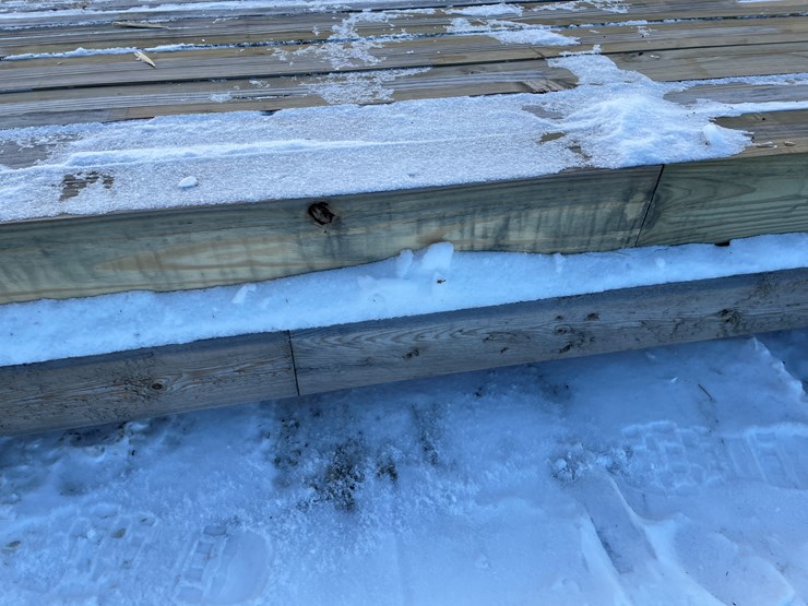 #3789-•-bundle-of-laminated-wood-beams-image-33