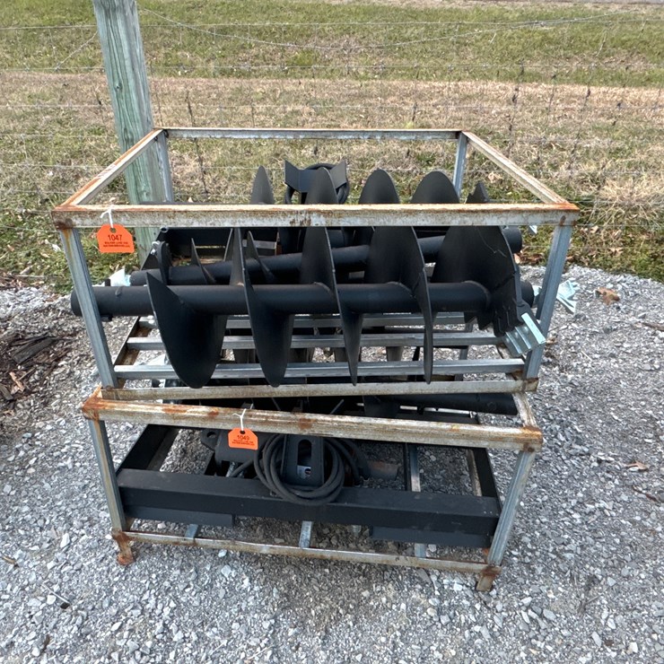 #1047 • New JCT Quick Attach Post Auger