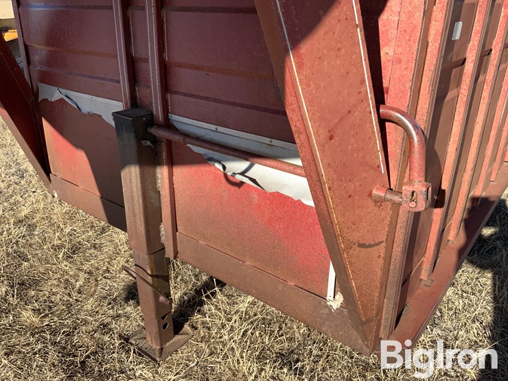 1990-titan-trailer-image-13