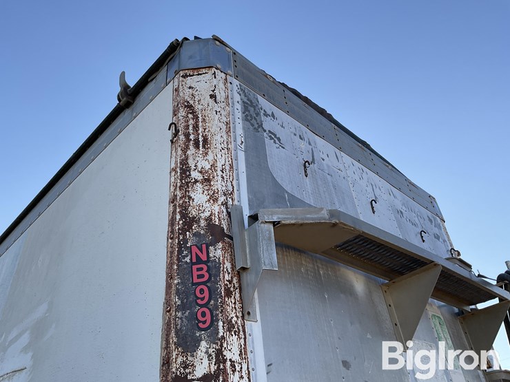 1985-great-dane-trailer-image-11