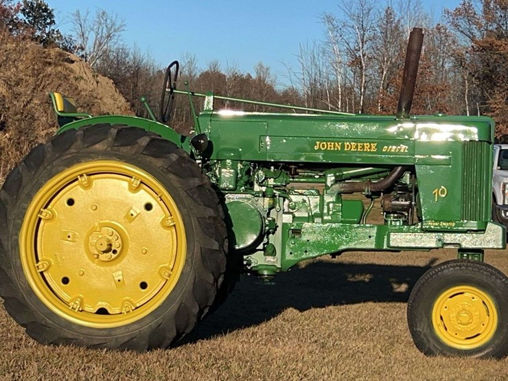 1955-john-deere-70-image-2