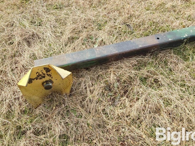 caterpillar-22-image-16