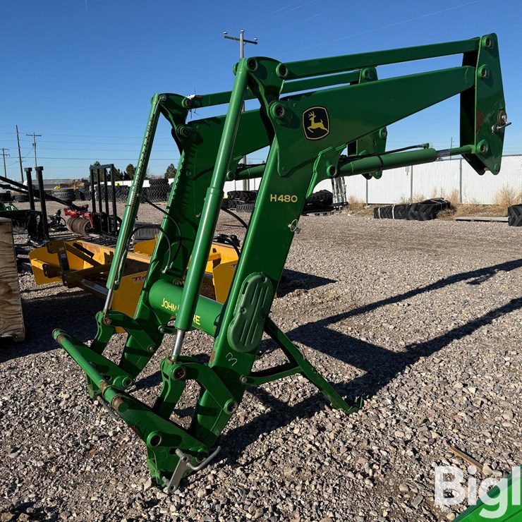 2011 JOHN DEERE H480