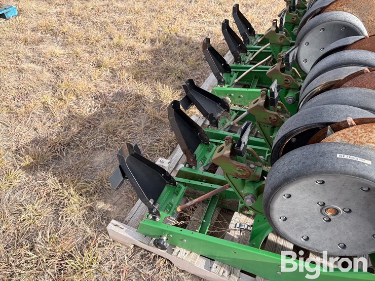 john-deere-1770nt-image-19