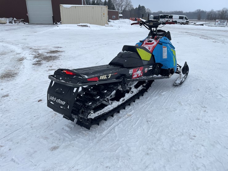 #500-•-2015-ski-doo-free-ride-800-snowmobile-(no-reg-card,-bill-of-sale-only)-image-5