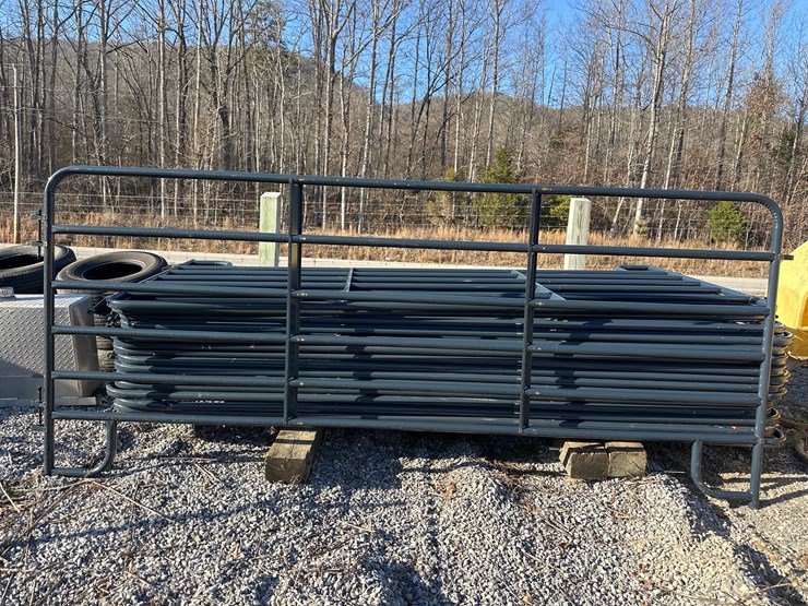 #1066-•-(7)-tarter-12ft-panels-image-1