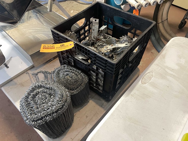 #6356-•-fence-ratchets-and-double-loop-wire-ties-image-1