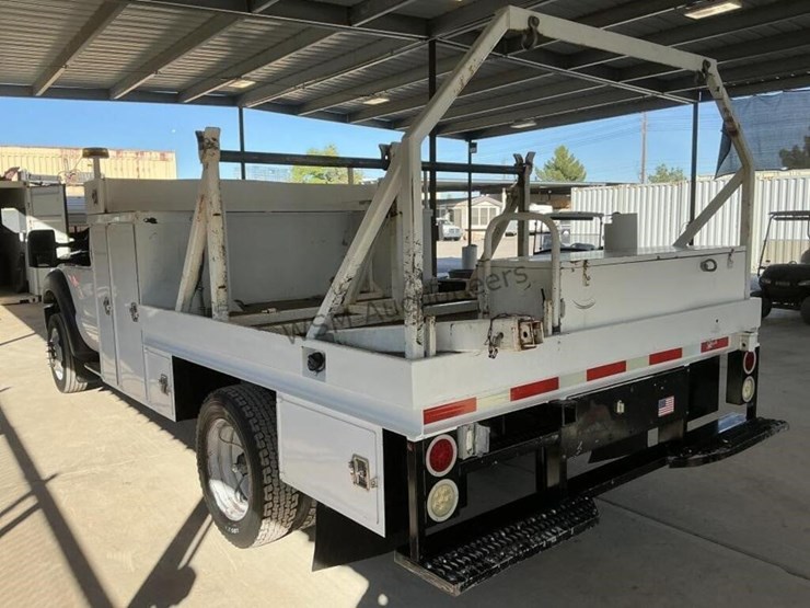 2012-ford-f550-image-5