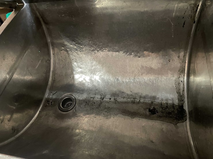 #6350-•-double-milk-cow-sink-image-7