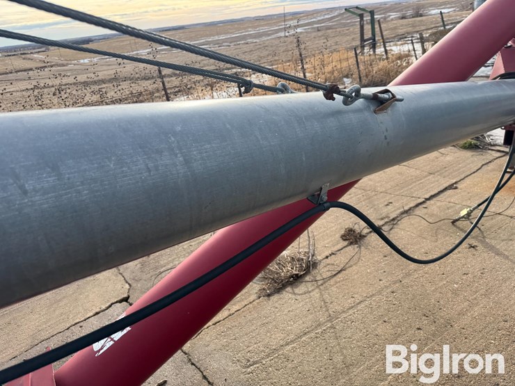 hutchinson-10x60-image-16