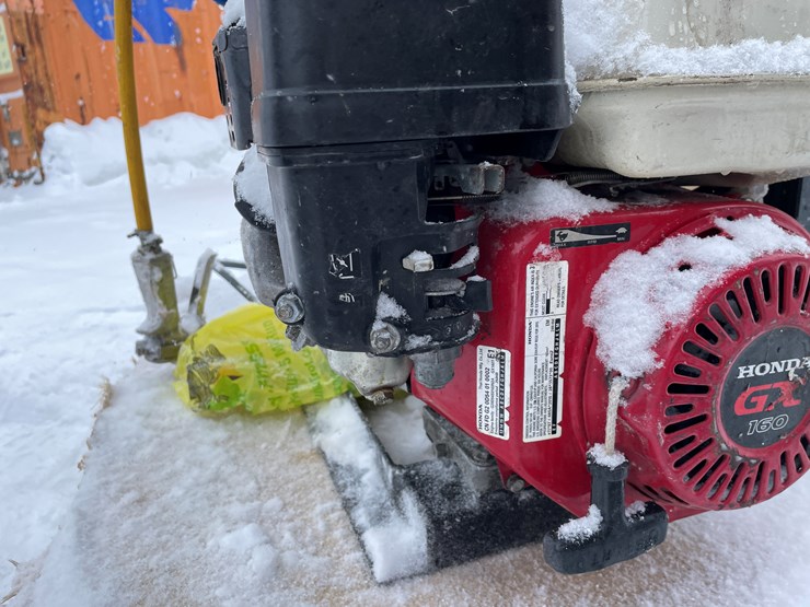 #3830-•-used-pressure-washer-unit-image-9