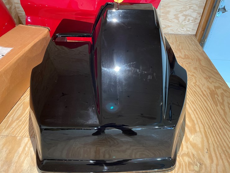 #3843-•-1980-arctic-sno-pro-snowmobile-hood-image-2