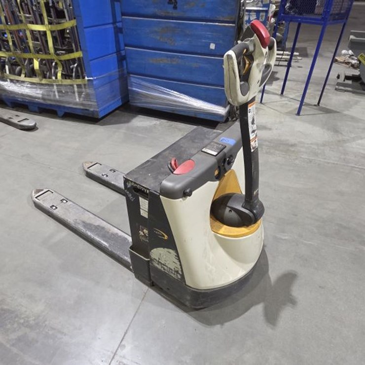 2014 CROWN WP3045-45