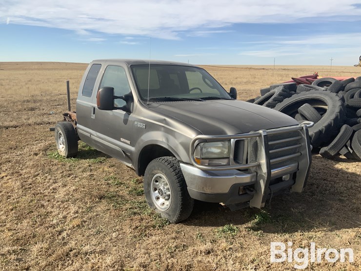 2004-ford-f250-image-3
