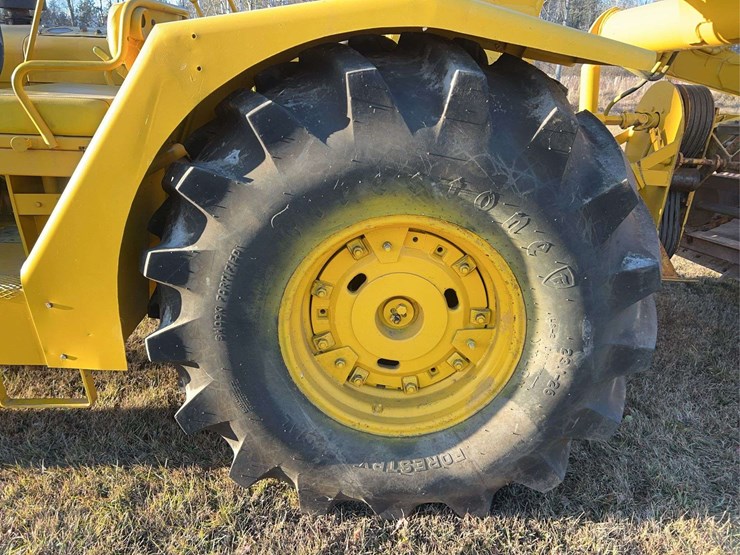 john-deere-840-image-123