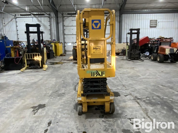 2021-xcmg-xg1330dc-electric-self-propelled-scissor-lift-image-2