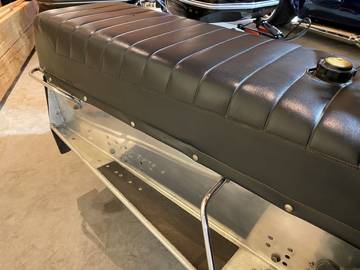 #3785-•-1972-speedway-650-snowmobile-image-14