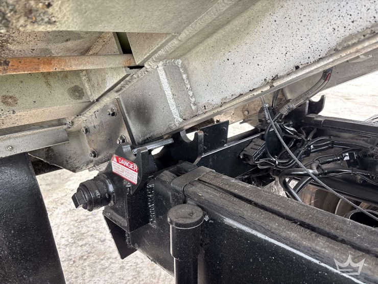 2019-kenworth-t880-image-18