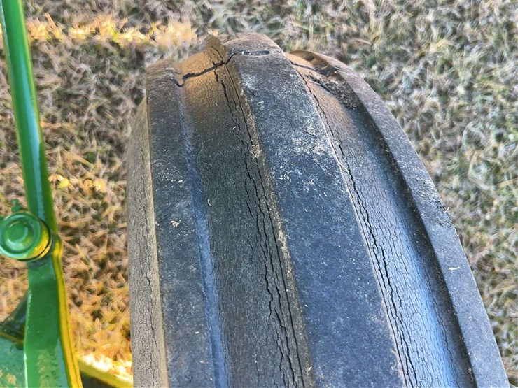 1960-john-deere-830-image-22