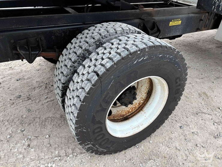 2007-international-durastar-4300-image-74