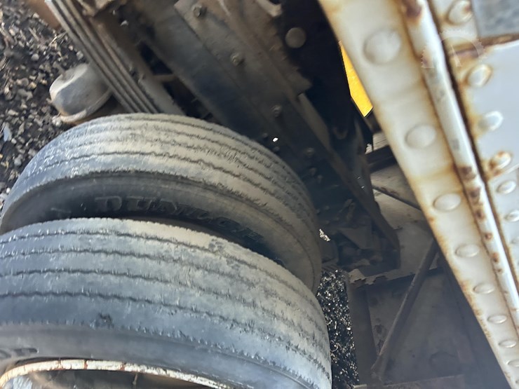 1989-volvo-fe6-image-39