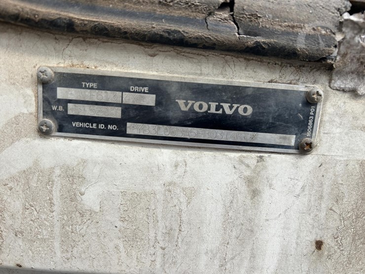 2015-volvo-f6-image-32