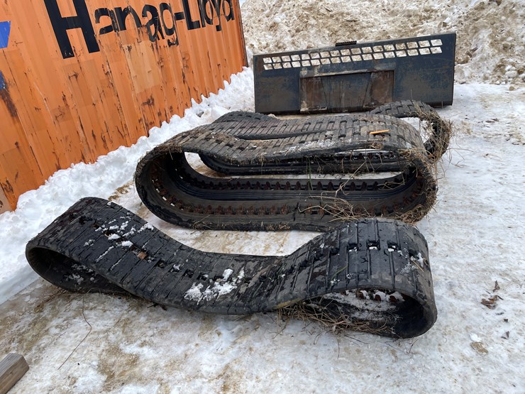 #3795-•-(4)-used-skid-steer-tracks-image-2