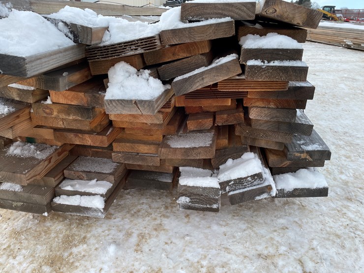#3782-•-bundle-of-untreated-lumber-image-10
