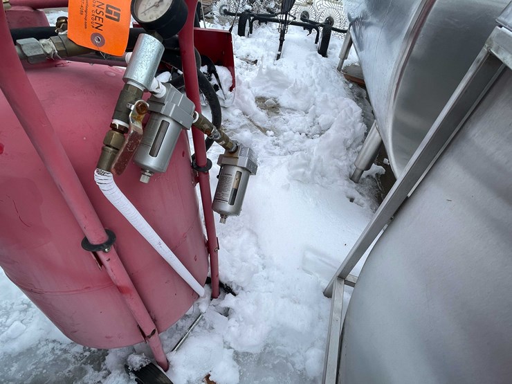 #3525-•-110-lb.-sand-blaster-image-7