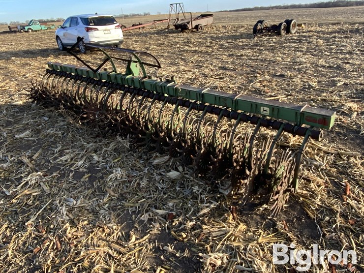 john-deere-400-image-5