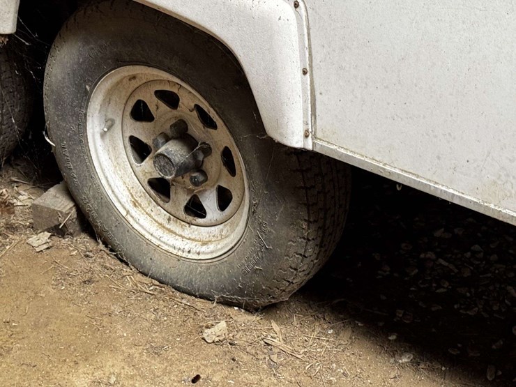 2000-coachmen-catalina-lite-hw-22'-travel-trailer-image-5