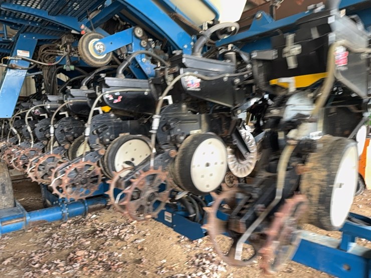 kinze-3660-image-46