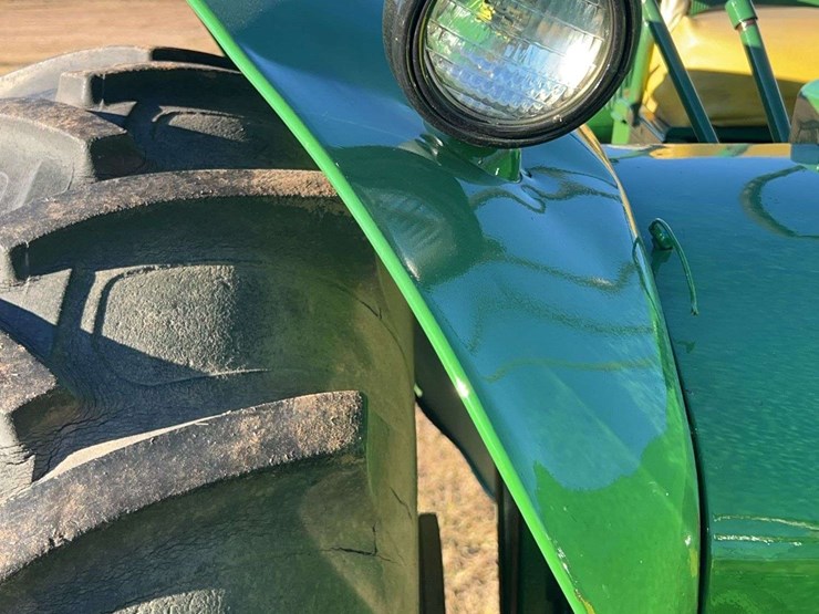 1960-john-deere-830-image-37