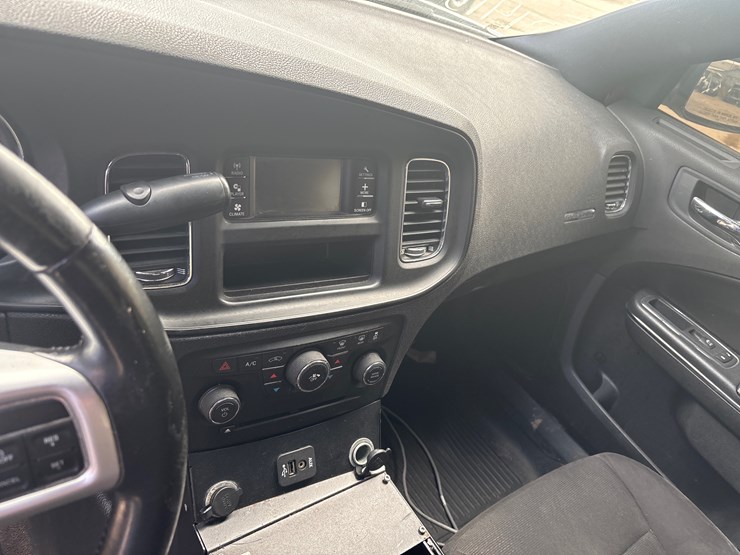 #43-•-2012-dodge-charger-image-8