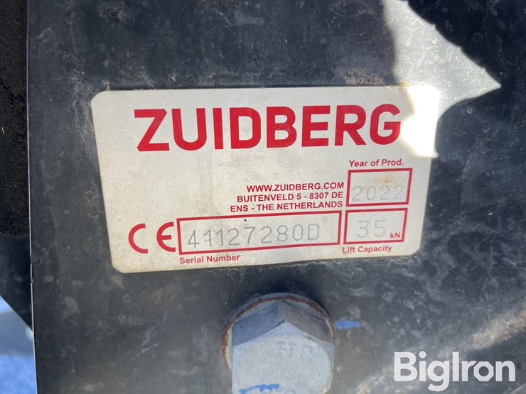 2022-jcb-8330-fastrac-4wd-tractor-image-16