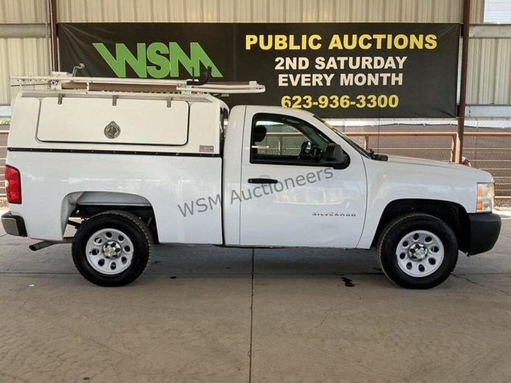 2012-chevrolet-silverado-1500-image-1