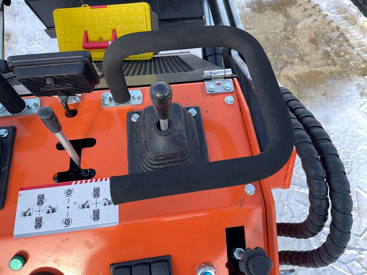 #302-•-mms-mini-skid-steer-ride-on-loader-image-15