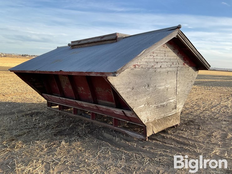 sheep-feeder-image-1