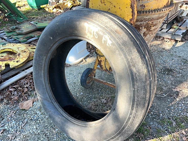 tire,-fits-spray-coupelocated-at-7241-roxbury-rd,-charles-city,-va,-please-call-804.837.9940-or-804.651.4404-with-questions-image-5