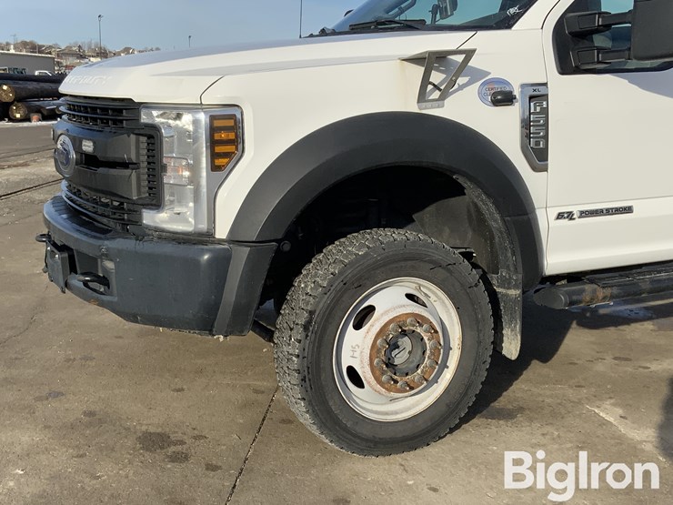 2018-ford-f550-xl-image-13