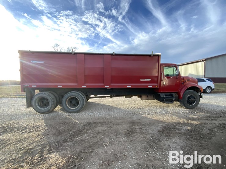 1997-international-4900-image-4