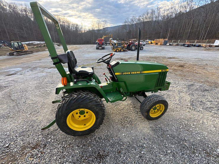 john-deere-670-image-3