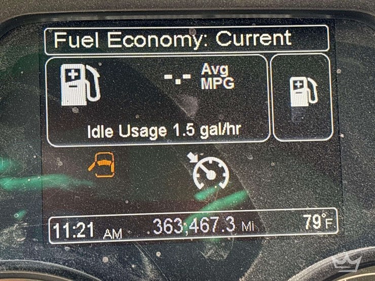 2016-peterbilt-579-image-22