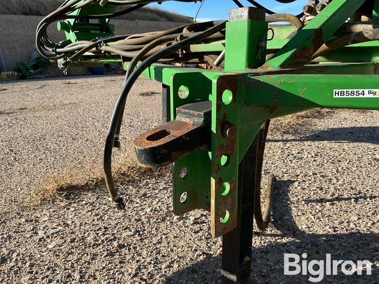 fast-90’-boom-sprayer-image-9