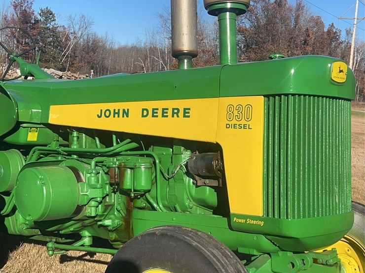 1959-john-deere-830-image-10