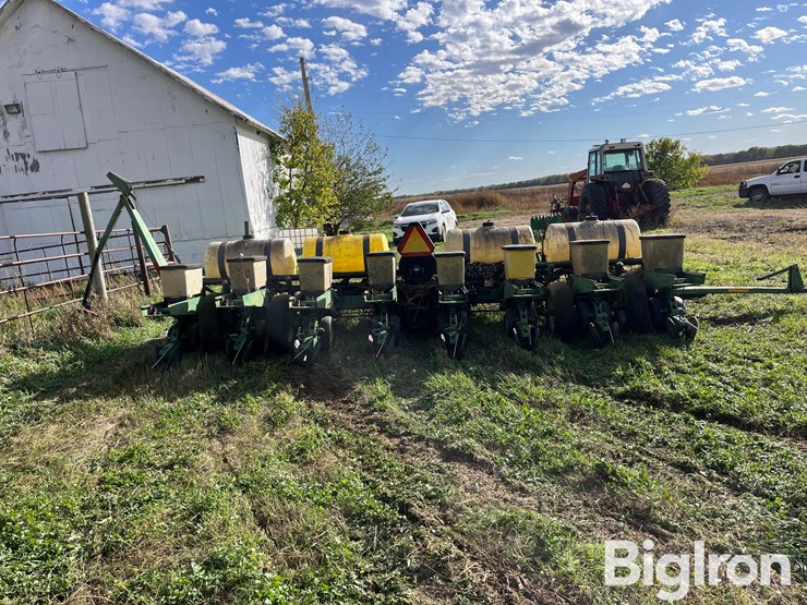 john-deere-7200-image-6